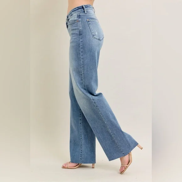 Judy Blue Full Size V - Front Baggy Jeans Plus Size - Picture 7 of 11